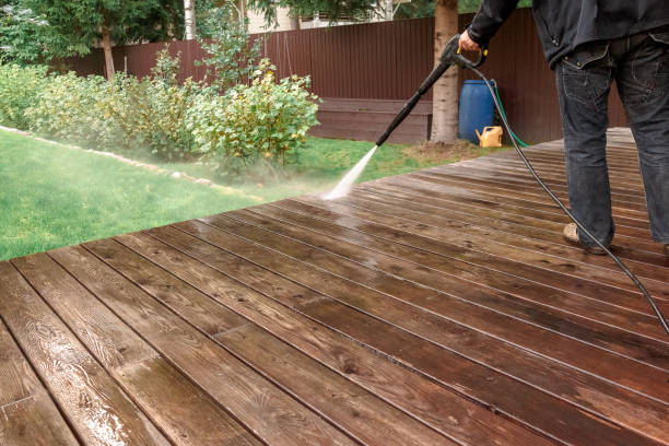 Best Playground Equipment Cleaning  in Rialto, CA